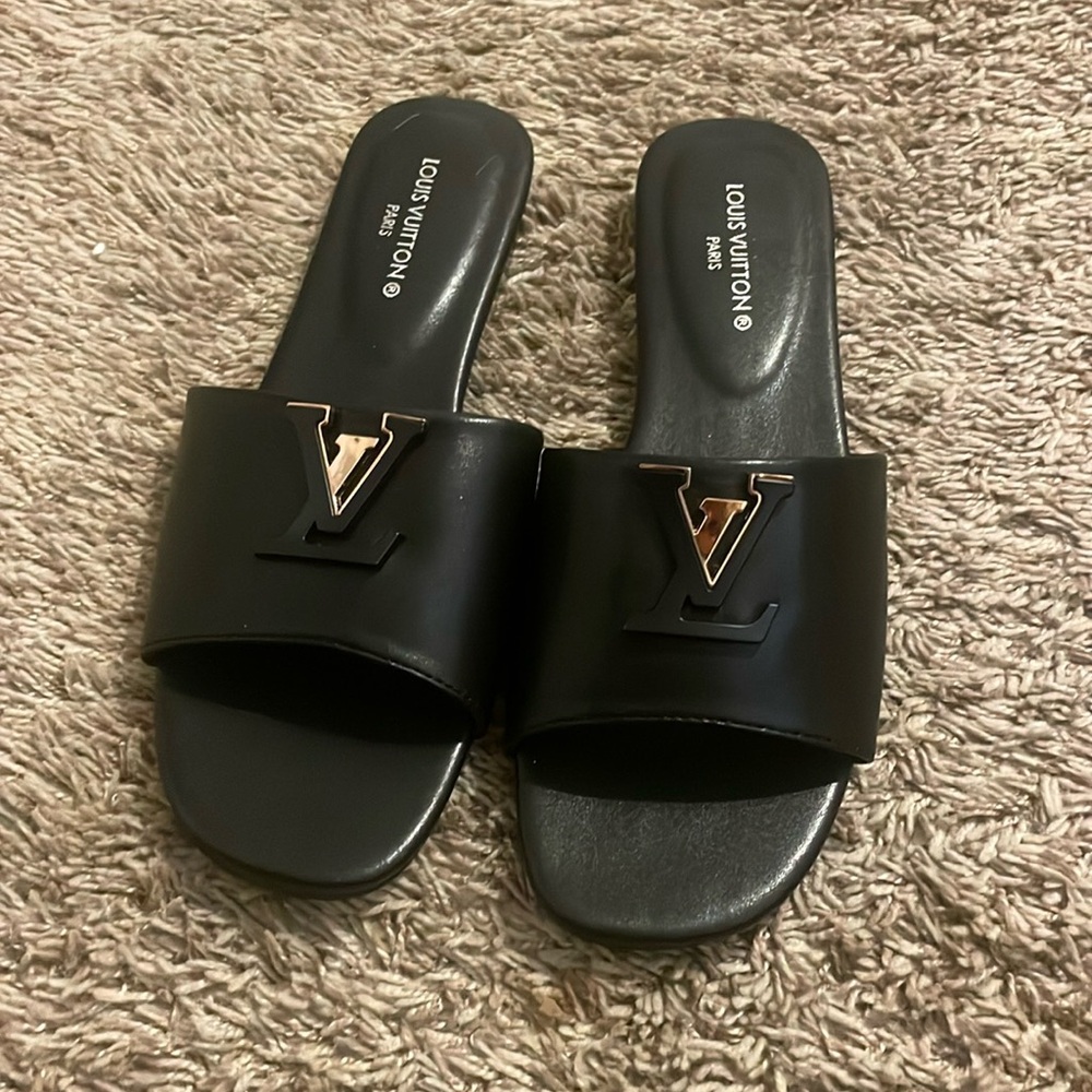 LV flats women’s size 7.5